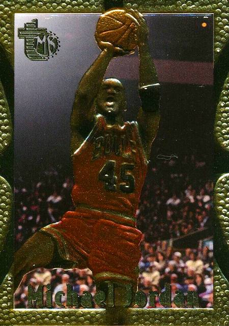94-95 Topps Embossed Michael Jordan Golden Idol trading card