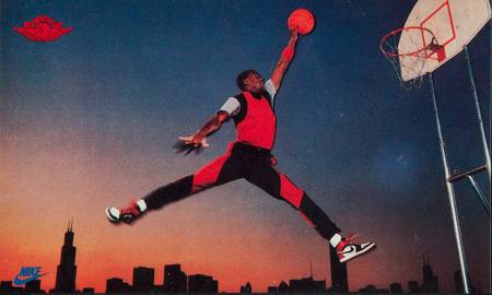 85 Michael Jordan Nike trading card