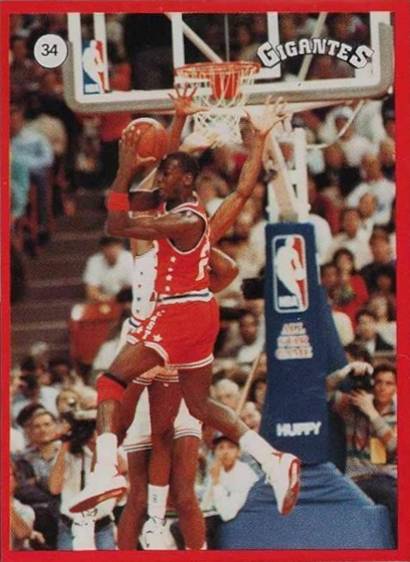 87-88 Spanish Gigantes Michael Jordan sticker #34