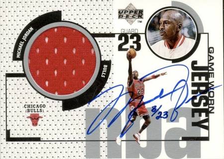 98-99 Michael Jordan Game Jersey Auto trading card