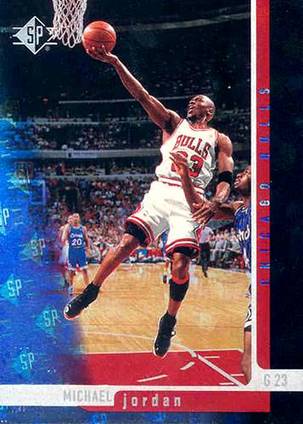 96-97 Michael Jordan SP Base #16 Extended Holographic Effect (left) Standard Holographic Effect (right)
