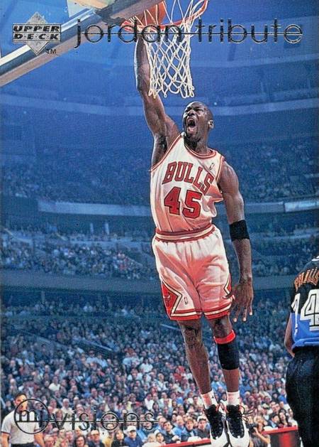 Michael Jordan Card - RARE 90's SP INSERT - WEARING WHITE BULLS JERSEY #45  !!